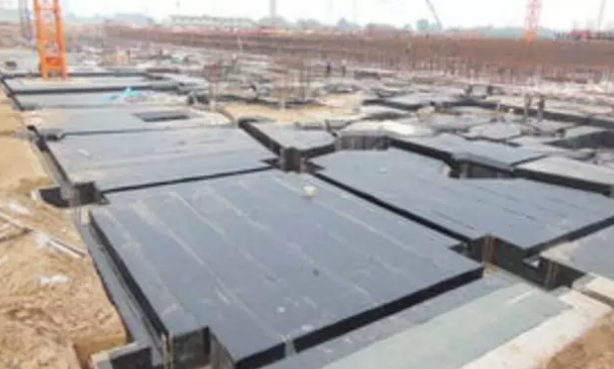 防水層開裂、漏水